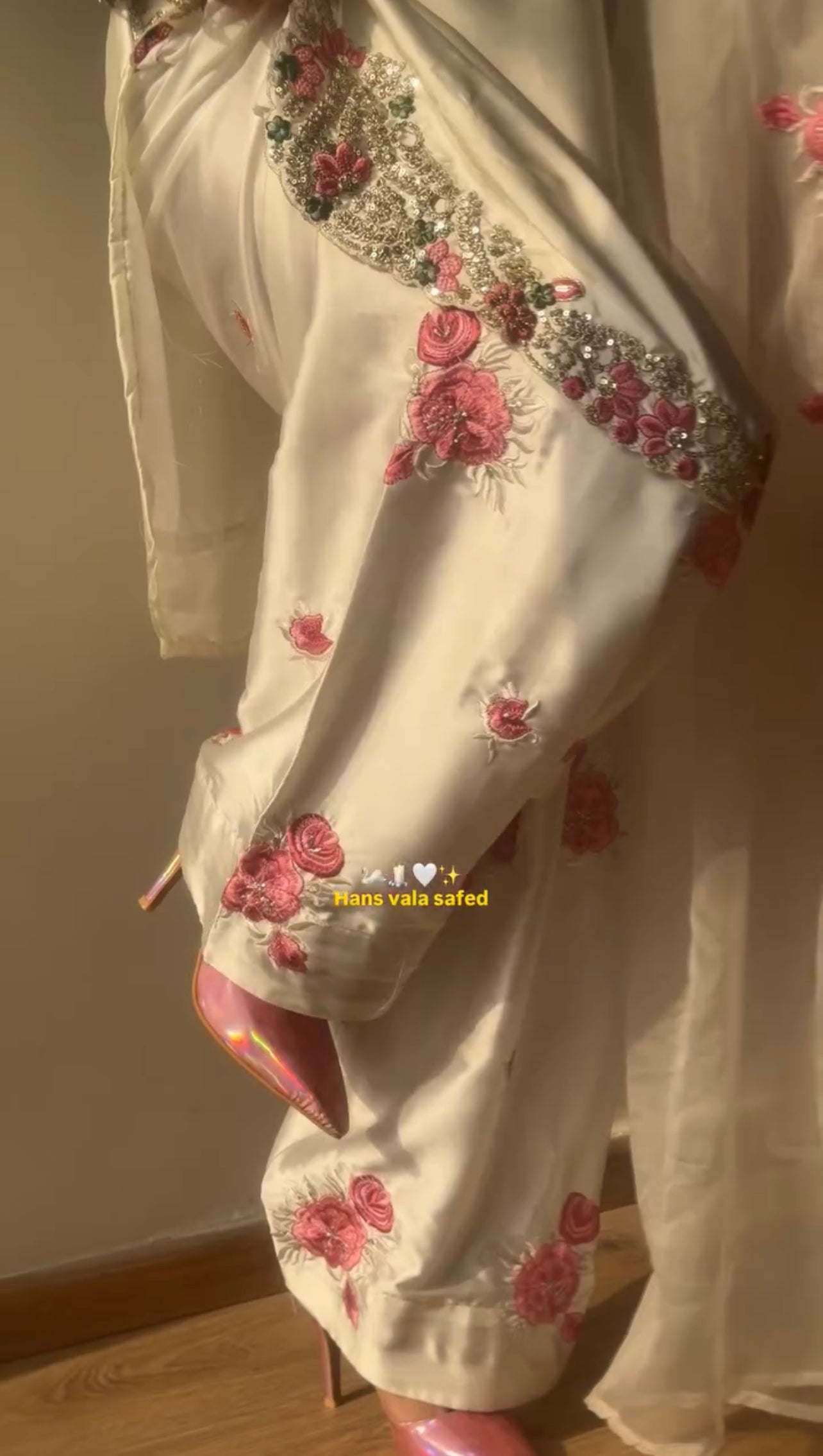 Elegant Pink Floral Stitched 3Pcs