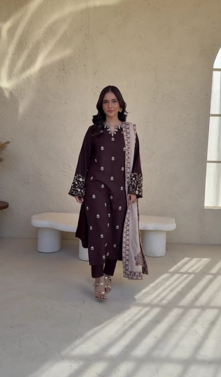 Graceful Fancy 3-Pc Suit