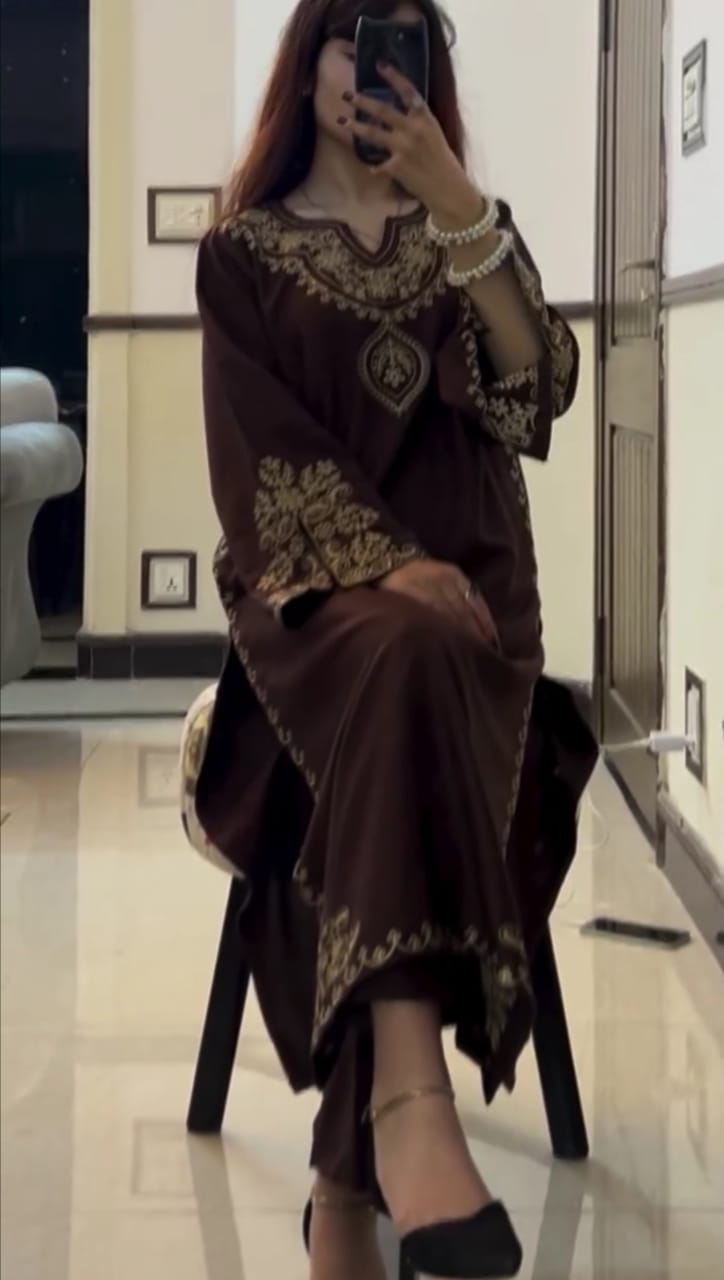 Elegant Embroidered 3-Piece Suit