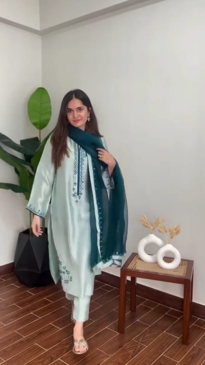 Chic Ethnic 3-Piece Ensemble