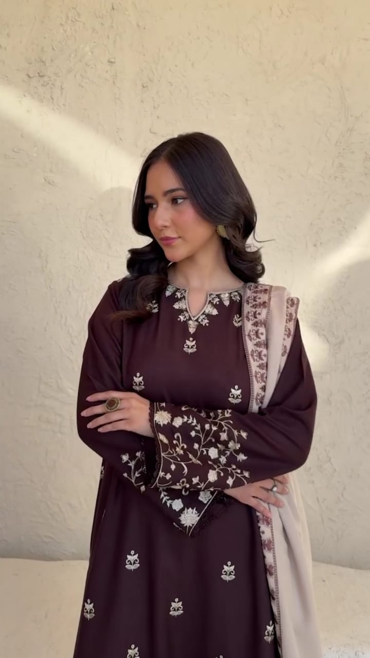 Graceful Fancy 3-Pc Suit