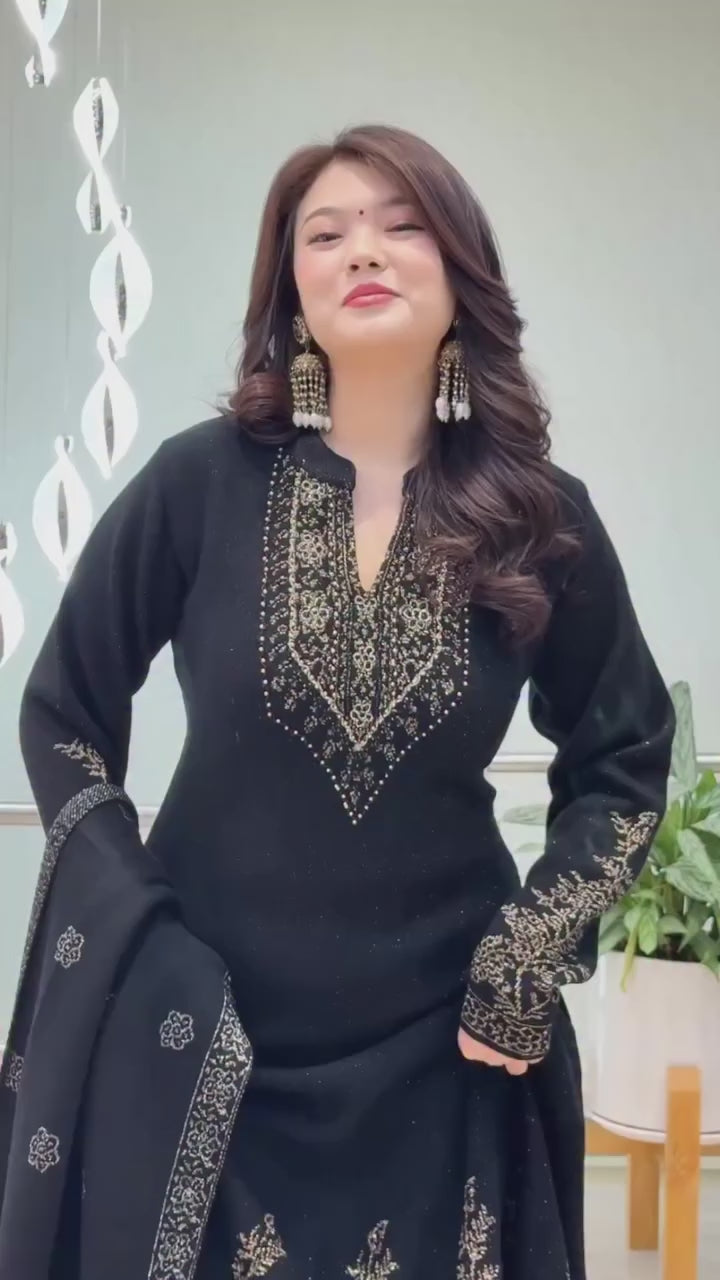 Aesthetic Black Traditional Dress